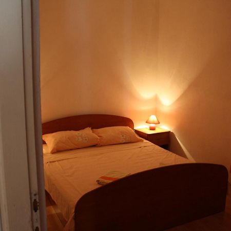 Apartments Leo Петрчане Экстерьер фото