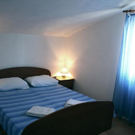 Apartments Leo Петрчане Экстерьер фото