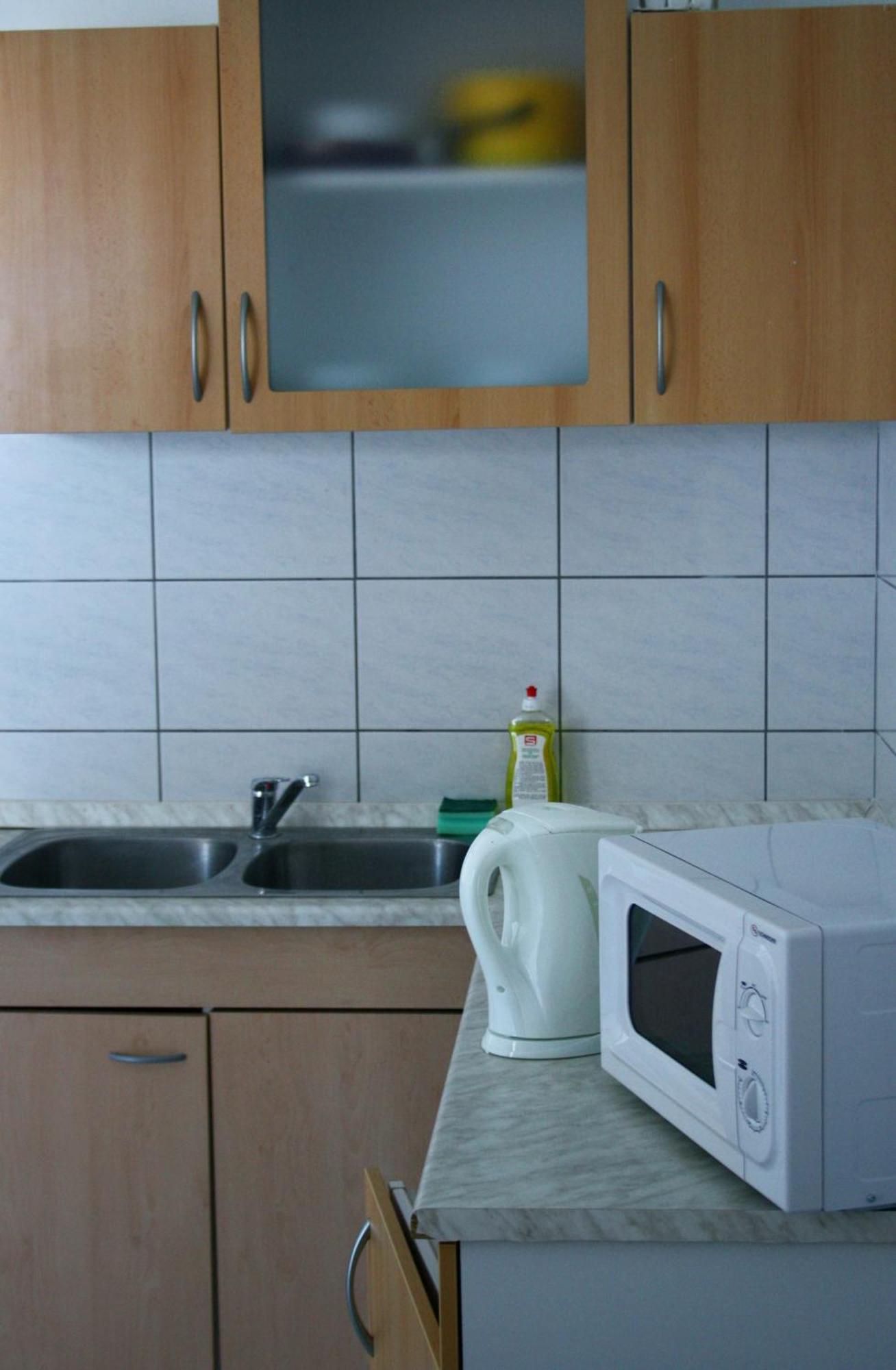 Apartments Leo Петрчане Экстерьер фото