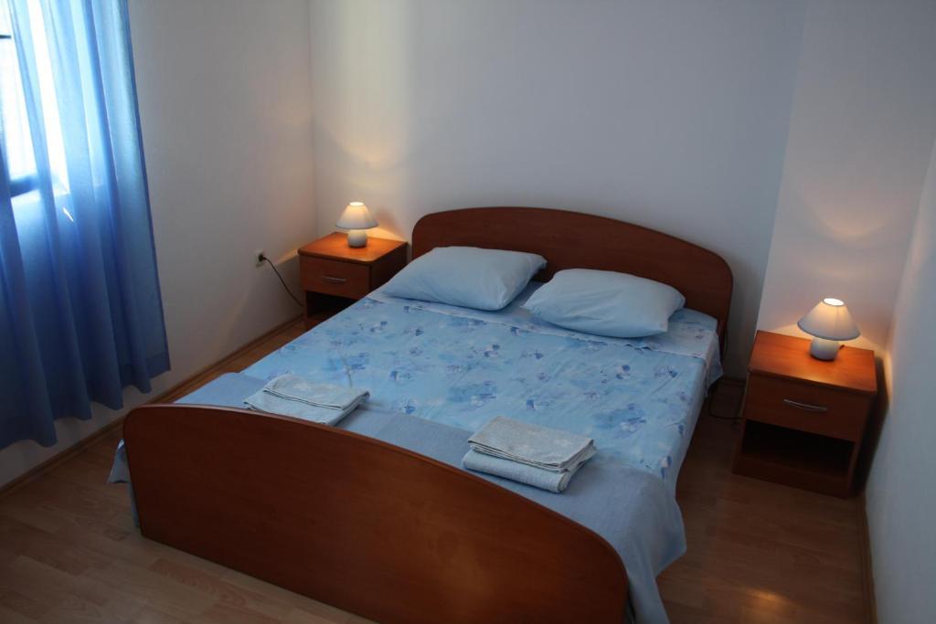 Apartments Leo Петрчане Экстерьер фото